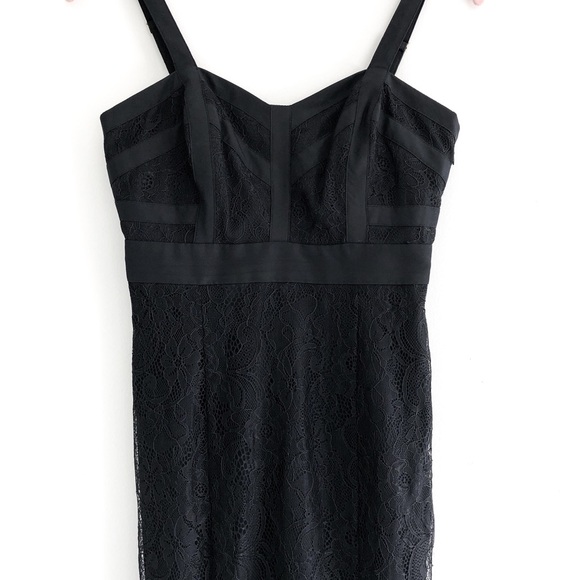 Ileanna Lace Gown by Marciano - Picture 7 of 7